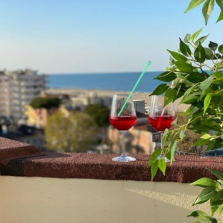Hotel Jumbo Rimini Bagian luar foto