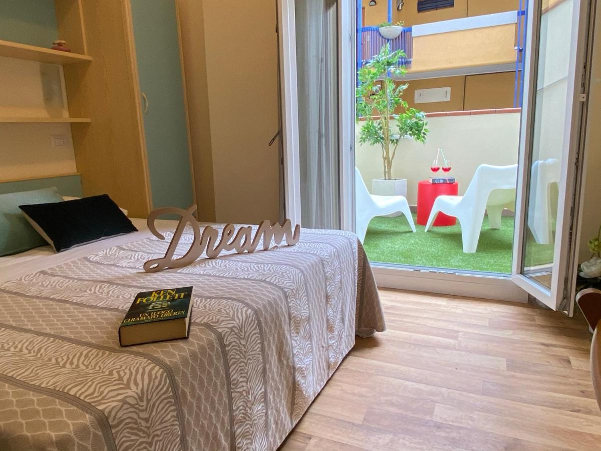 Hotel Jumbo Rimini Bagian luar foto