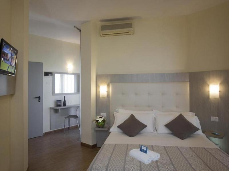 Hotel Jumbo Rimini Bagian luar foto